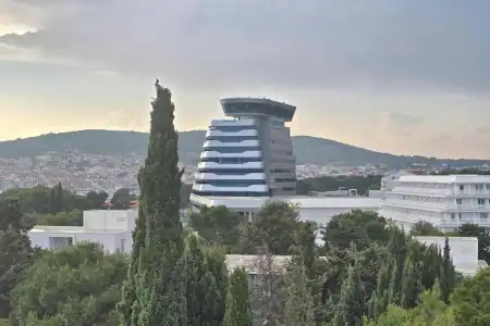 Split Airport to Vodice: Easy Private Taxi Transfer